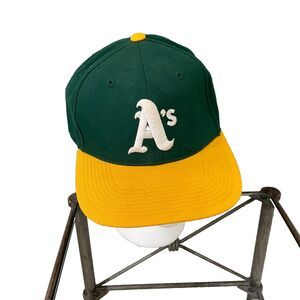 Vintage Oakland Athletics A’s Sport Specialties  Fitted Hat 7 1/4